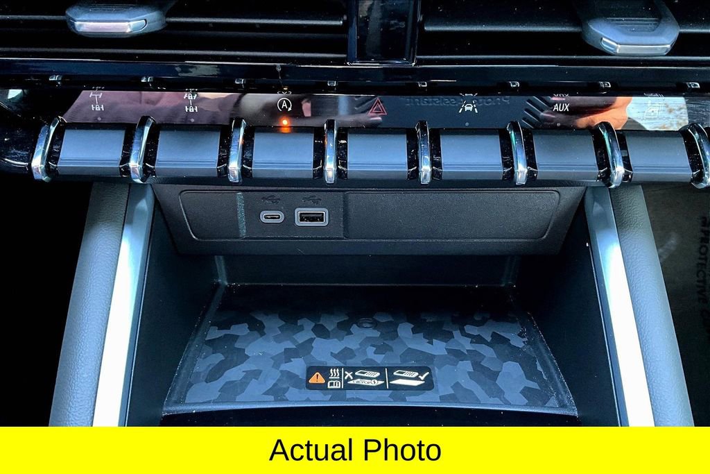 Used 2024 Chevrolet Colorado ZR2 w/ ZR2 Convenience Package III image 26