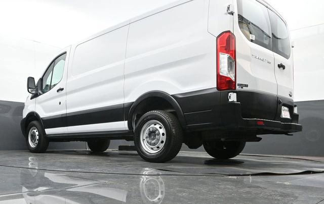 Used 2019 Ford Transit 250 130 Low Roof image 19