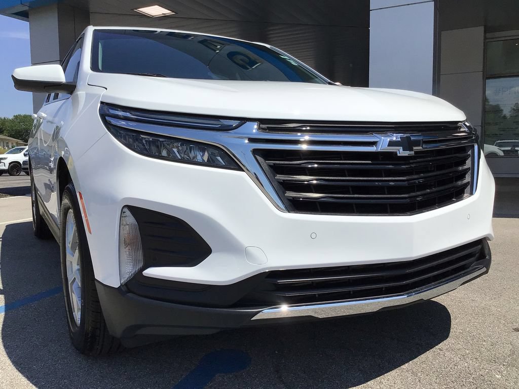 Used 2023 Chevrolet Equinox LT FWD image 44