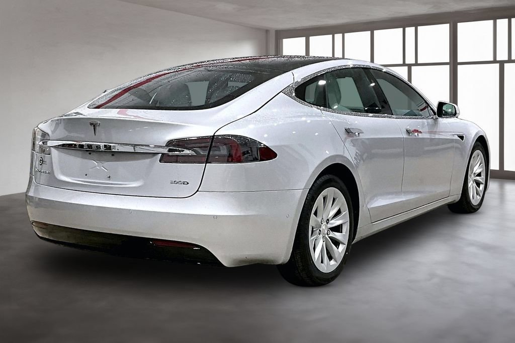 Used 2017 Tesla Model S 100D AWD/4WD image 3