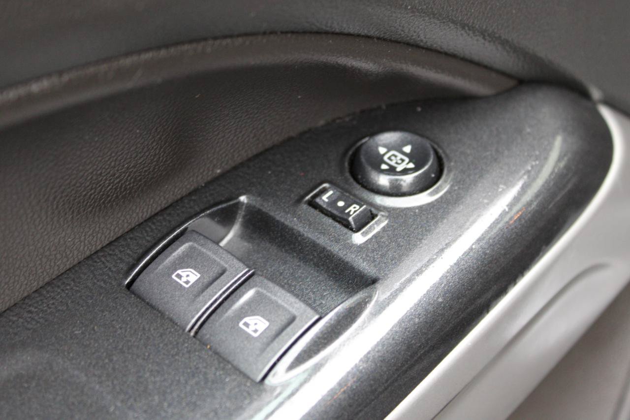 Used 2021 Chevrolet Colorado LT w/ Fleet Safety Package RWD image 14