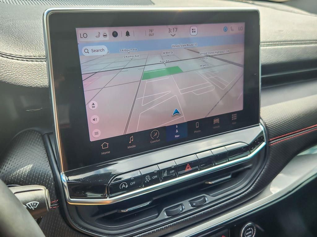 Used 2022 Jeep Compass Trailhawk w/ Trailhawk Elite Group AWD/4WD image 16