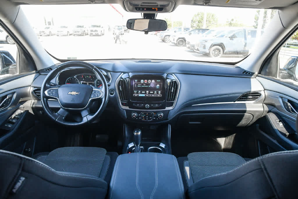 Used 2019 Chevrolet Traverse LT FWD image 15