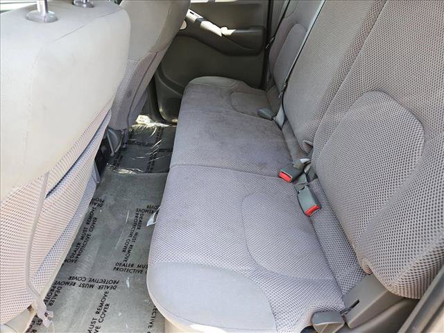 Used 2016 Nissan Frontier SV RWD image 22