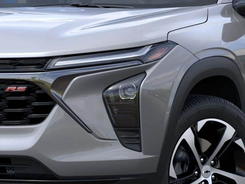 New 2026 Chevrolet Trax RS w/ Driver Confidence Package image 10