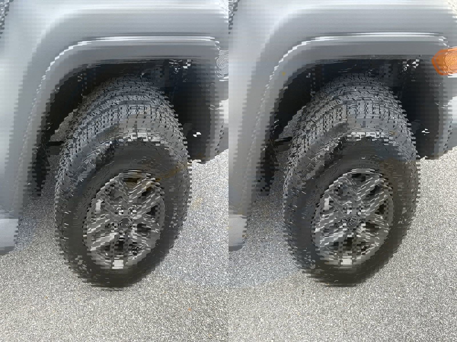 New 2024 Jeep Wrangler Unlimited Sport image 30