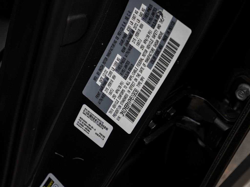 Used 2023 MAZDA CX-30 AWD 2.5 S w/ Select Package image 16