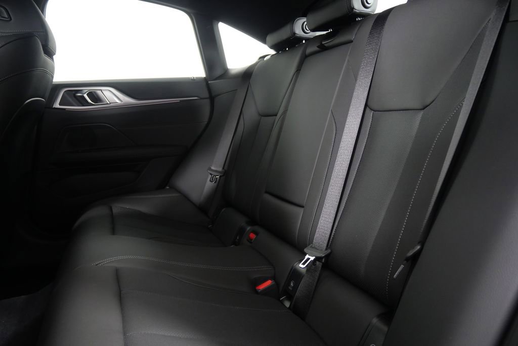 Used 2025 BMW 430i w/ Parking Assistance Package image 16