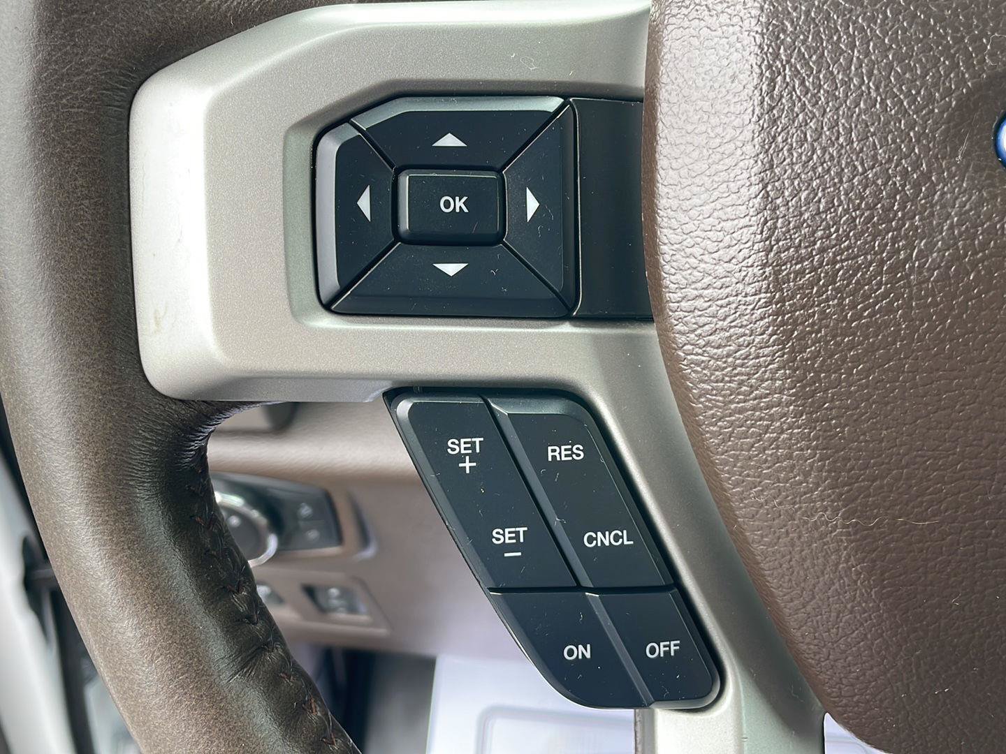 Used 2019 Ford F150 King Ranch w/ Equipment Group 601A Luxury AWD/4WD image 15