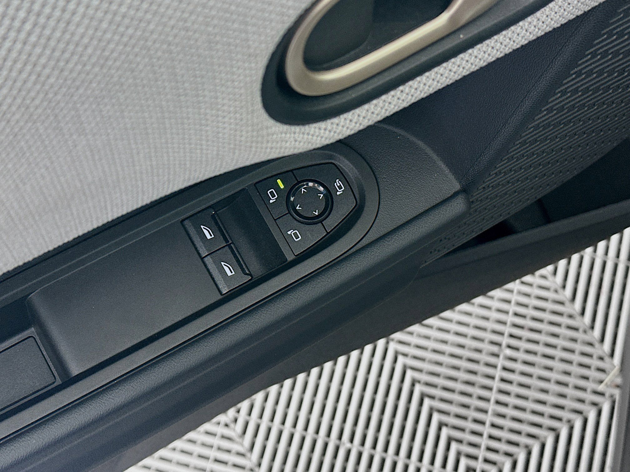 Used 2025 MINI Cooper S image 15