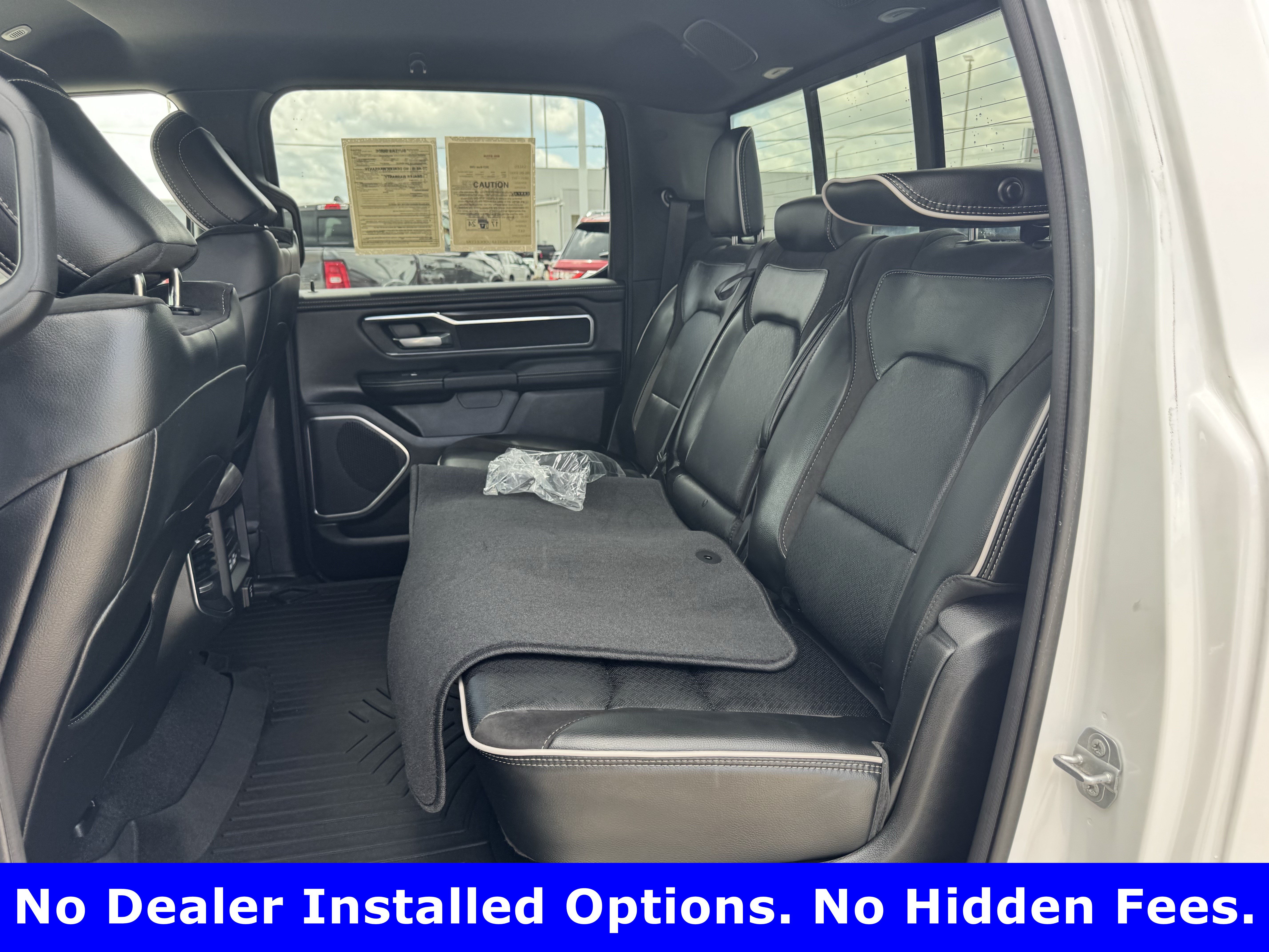 Used 2025 RAM 1500 Laramie w/ Sport Appearance Package AWD/4WD image 24