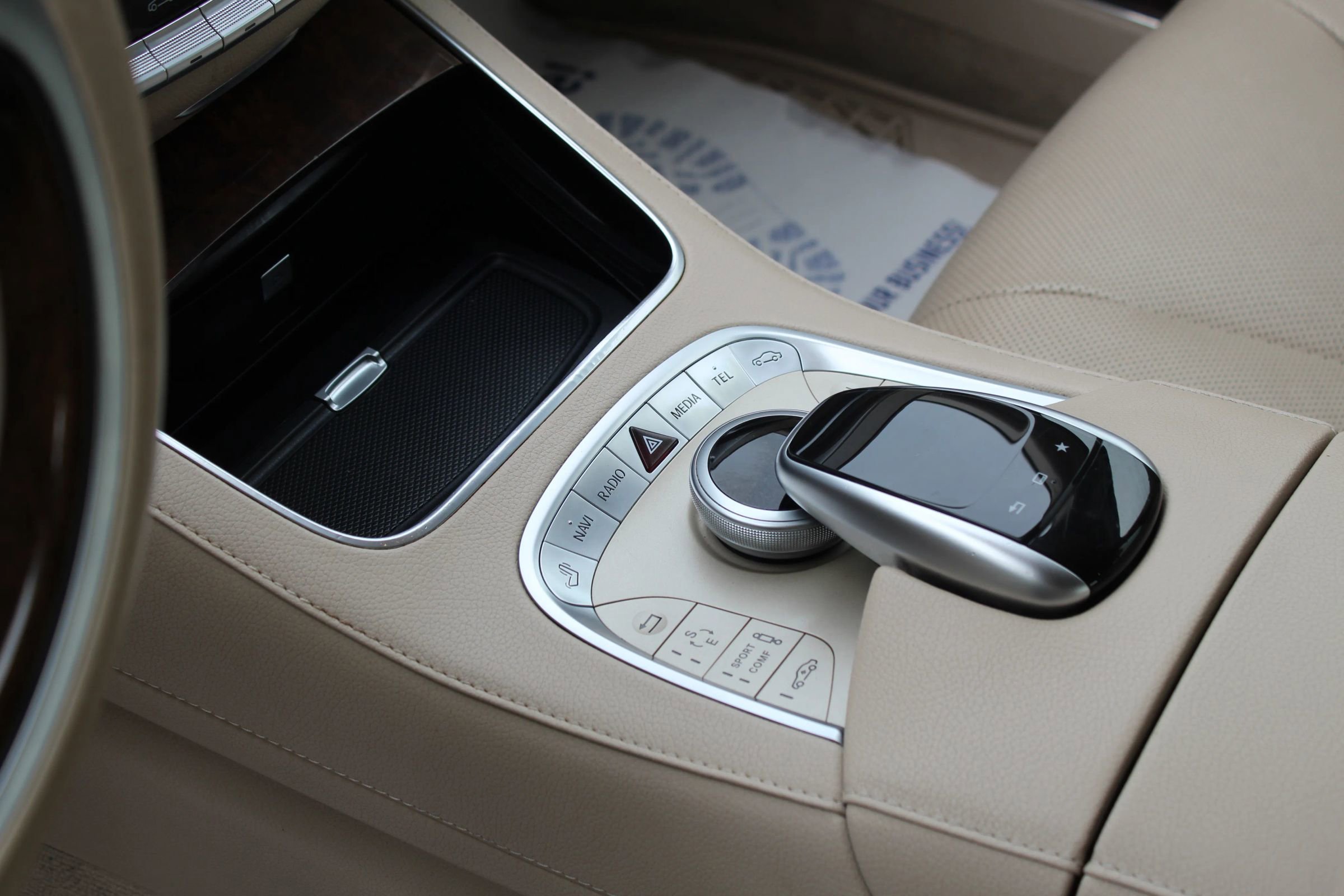 Used 2015 Mercedes-Benz S 550 4MATIC Sedan image 25