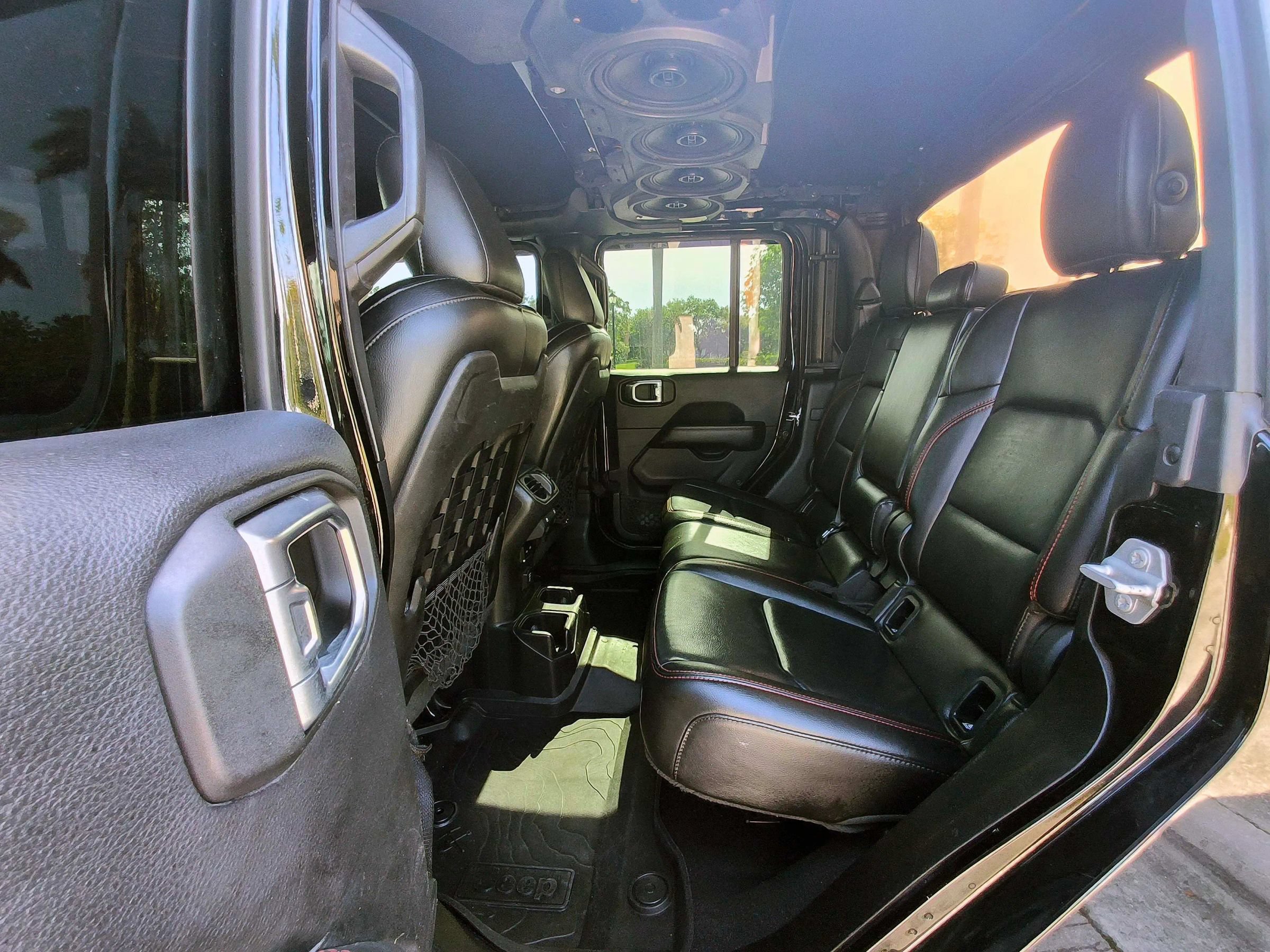 Used 2020 Jeep Gladiator Rubicon AWD/4WD image 26