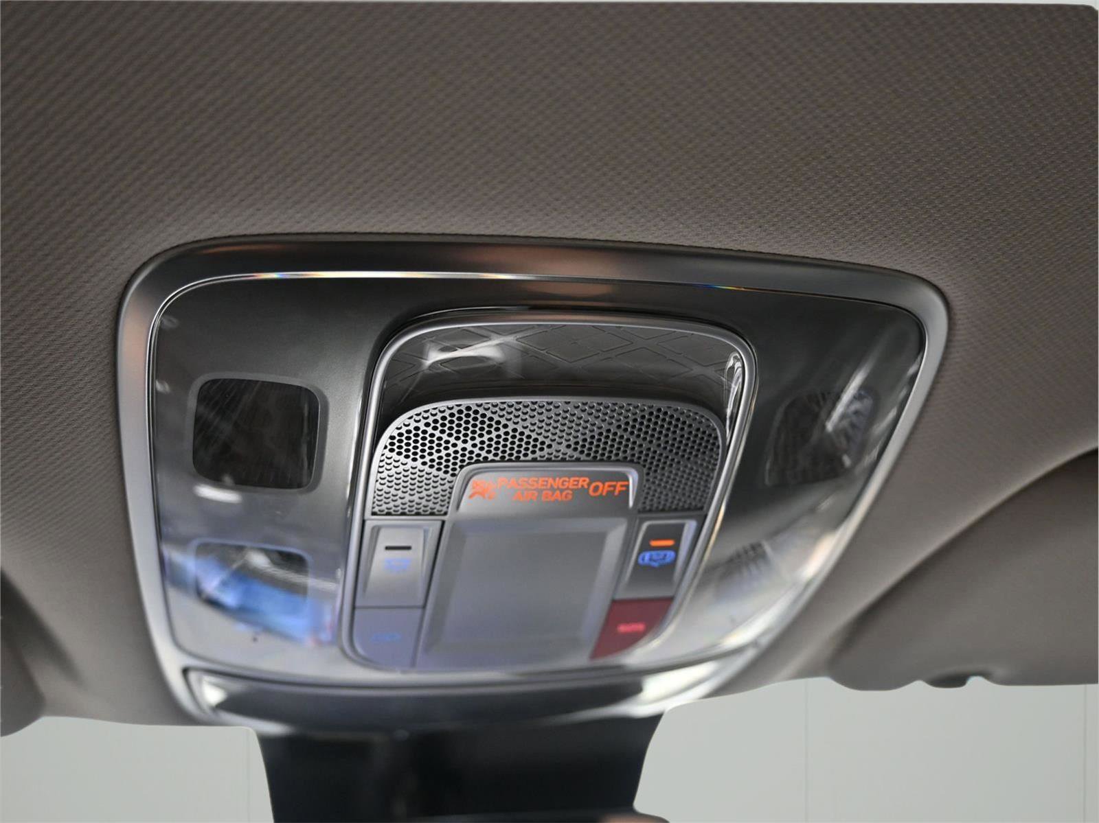 Used 2026 Genesis GV70 2.5T image 14