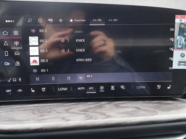 New 2025 Audi Q5 Premium Plus w/ Premium Plus AWD/4WD image 12