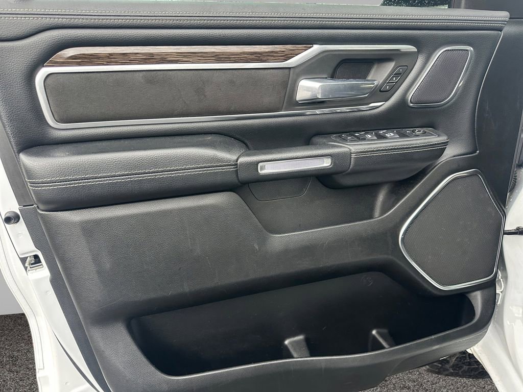 Used 2020 RAM 1500 Laramie image 16