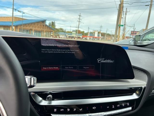 New 2026 Cadillac Lyriq V w/ Exterior Carbon Fiber Package image 14