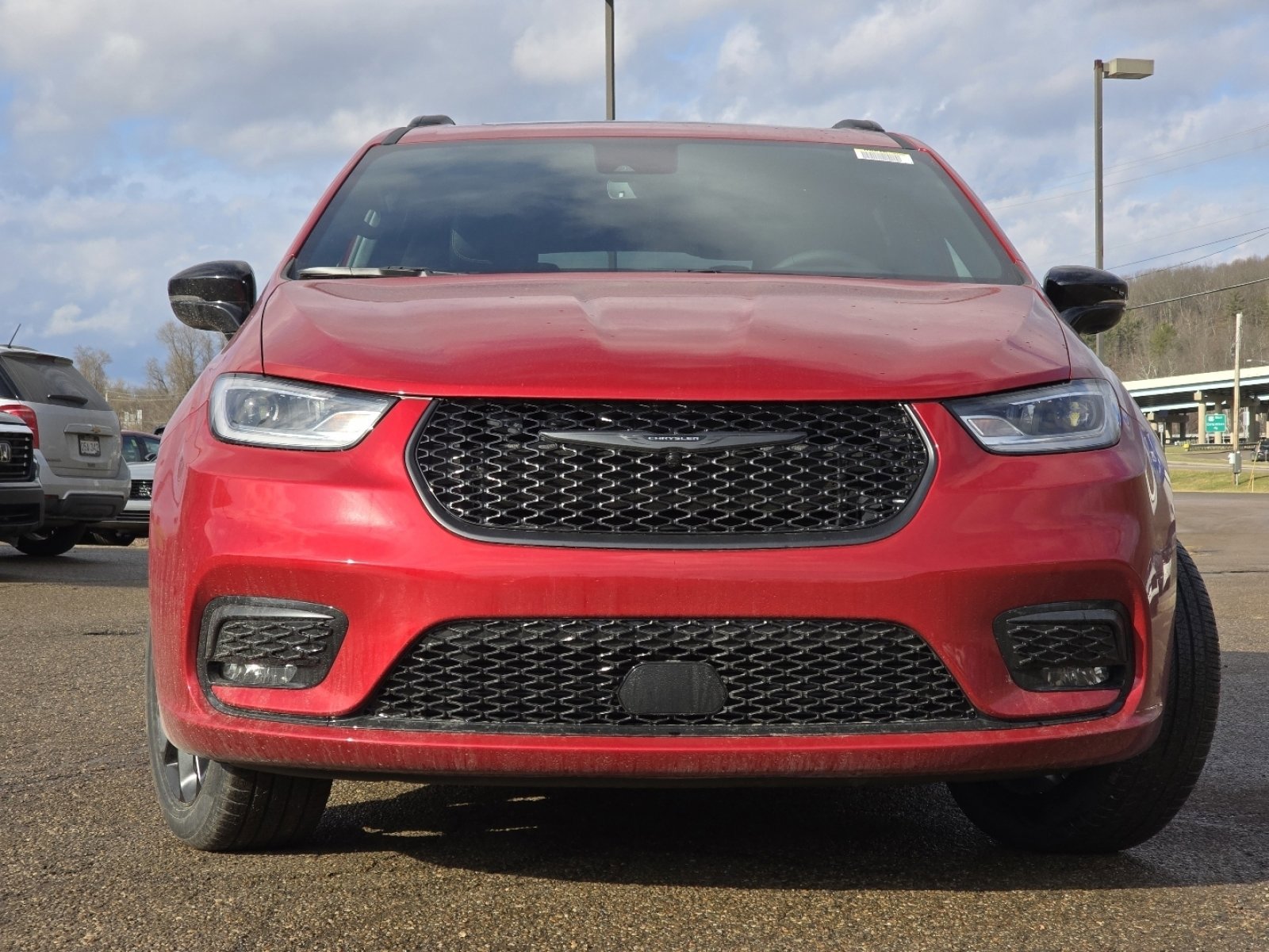 New 2026 Chrysler Pacifica Limited w/ S Appearance Package AWD/4WD image 9