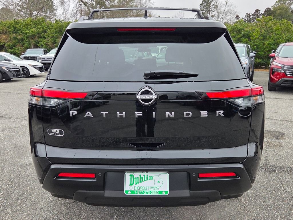 New 2026 Nissan Pathfinder SV image 9