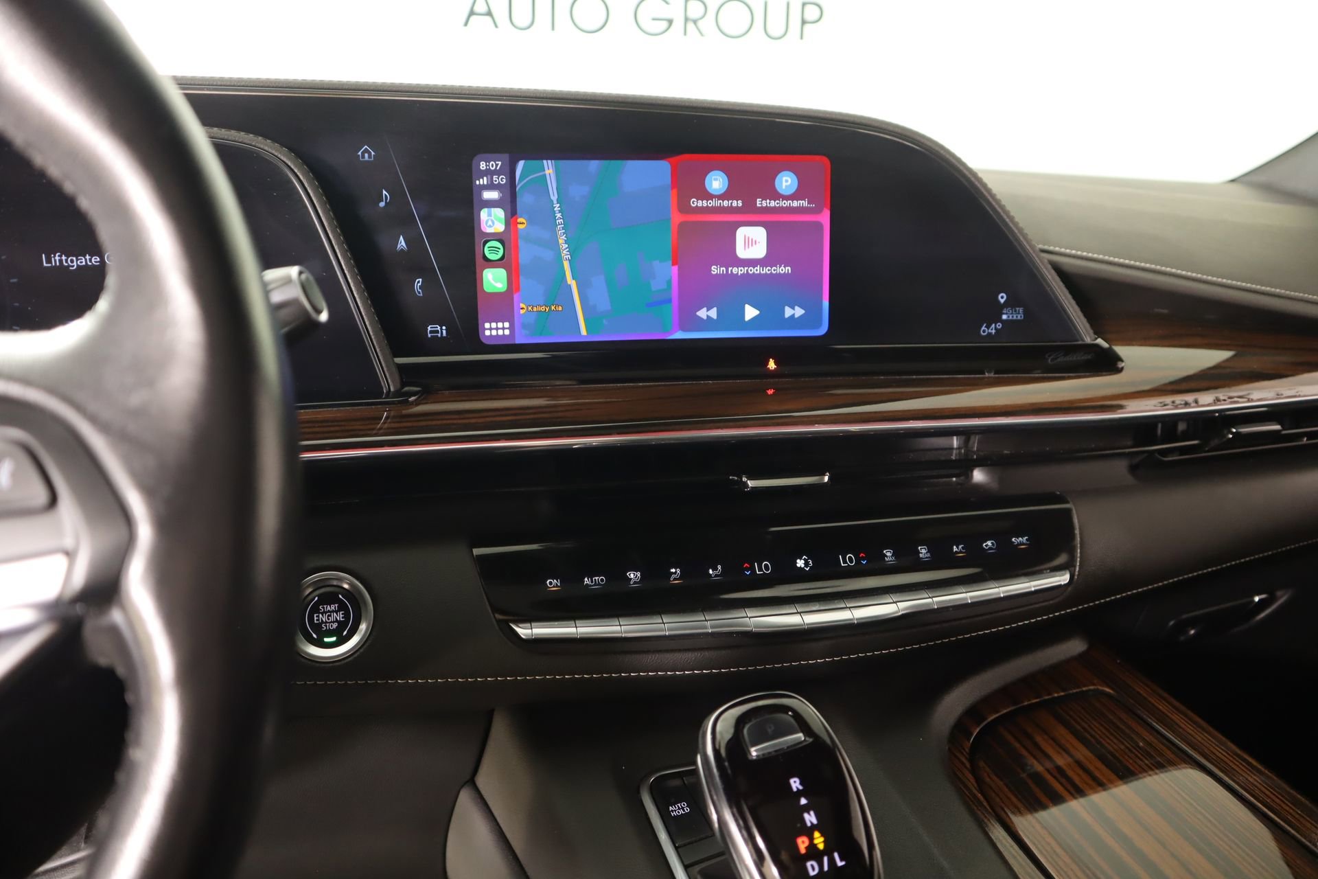 Used 2023 Cadillac Escalade Premium Luxury image 5