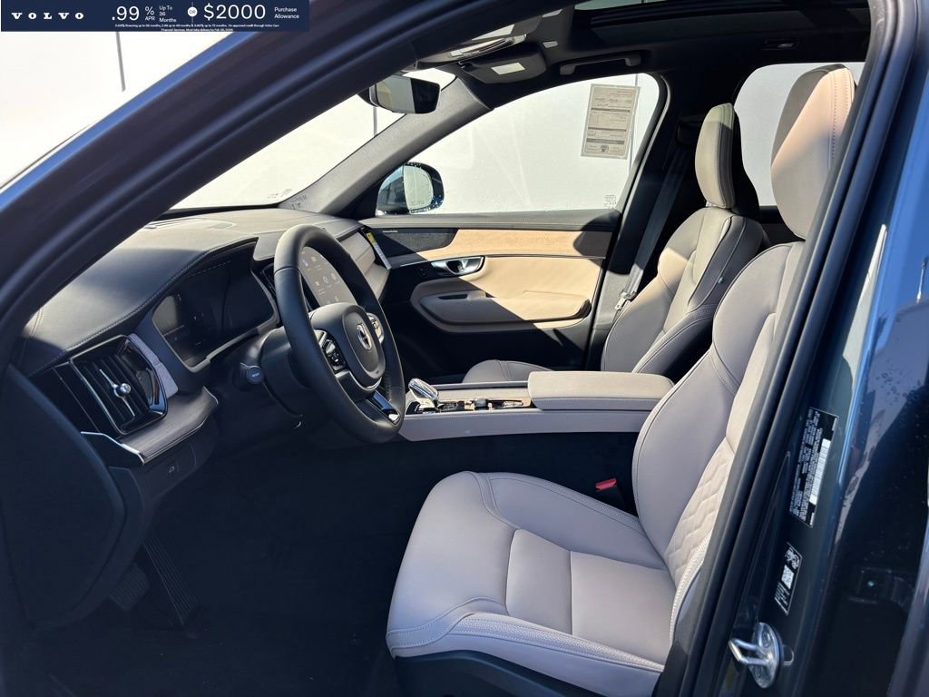 New 2026 Volvo XC90 B6 Plus w/ Protection Package AWD/4WD image 15