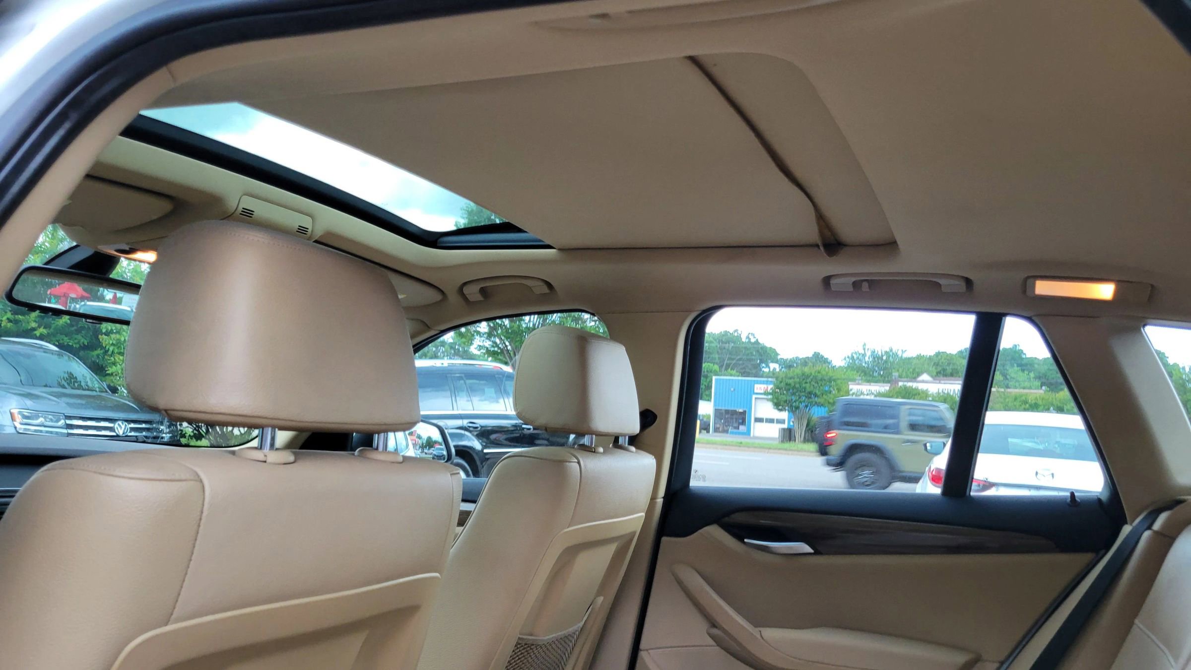 Used 2013 BMW X1 sDrive28i RWD image 10
