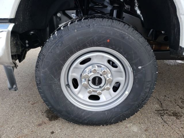 New 2026 Ford F250 XL w/ XL Chrome Package image 23