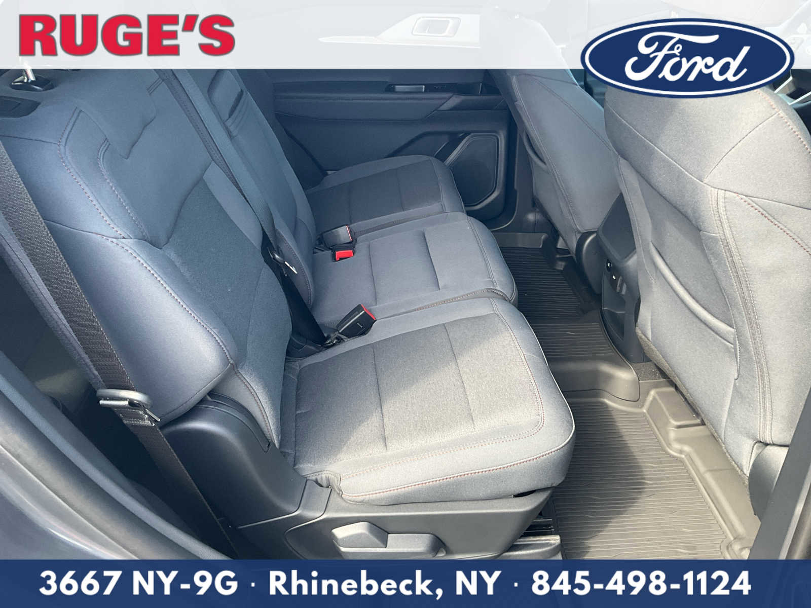 Used 2026 Ford Explorer Active AWD/4WD image 12