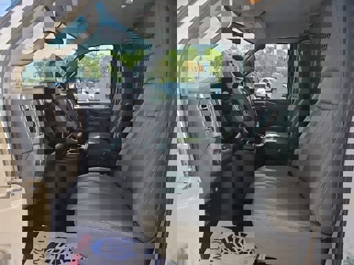 Used 2025 Chevrolet Express 2500 w/ Driver Convenience Package image 6