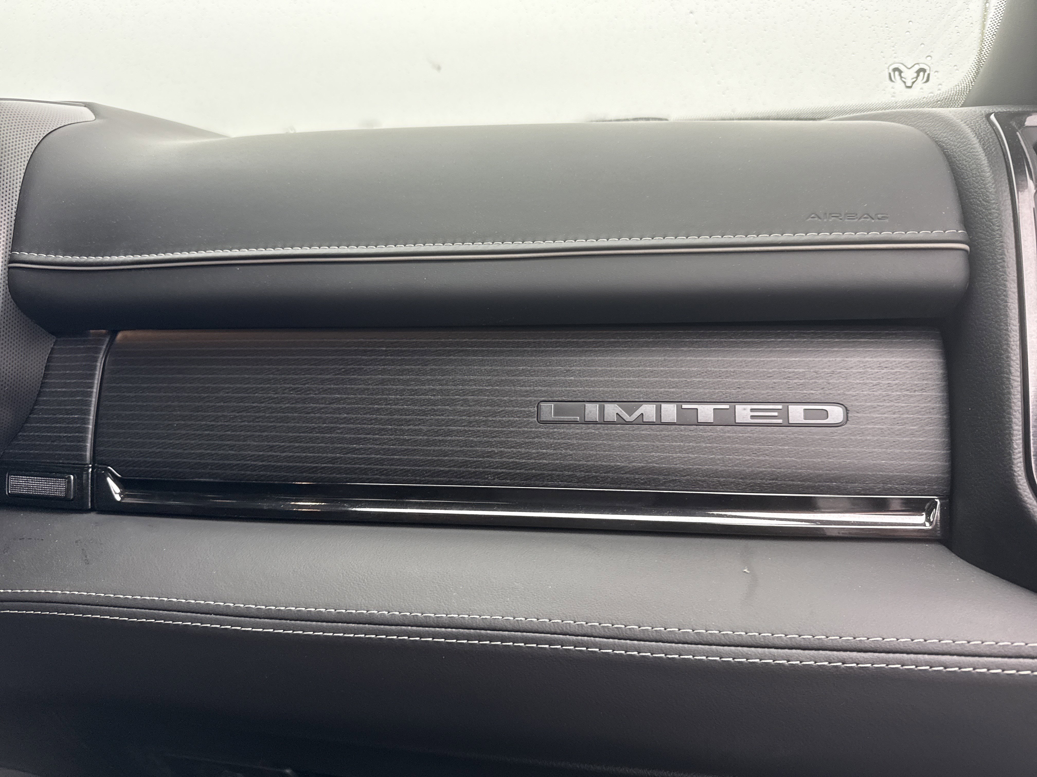 Used 2023 RAM 2500 Limited image 19