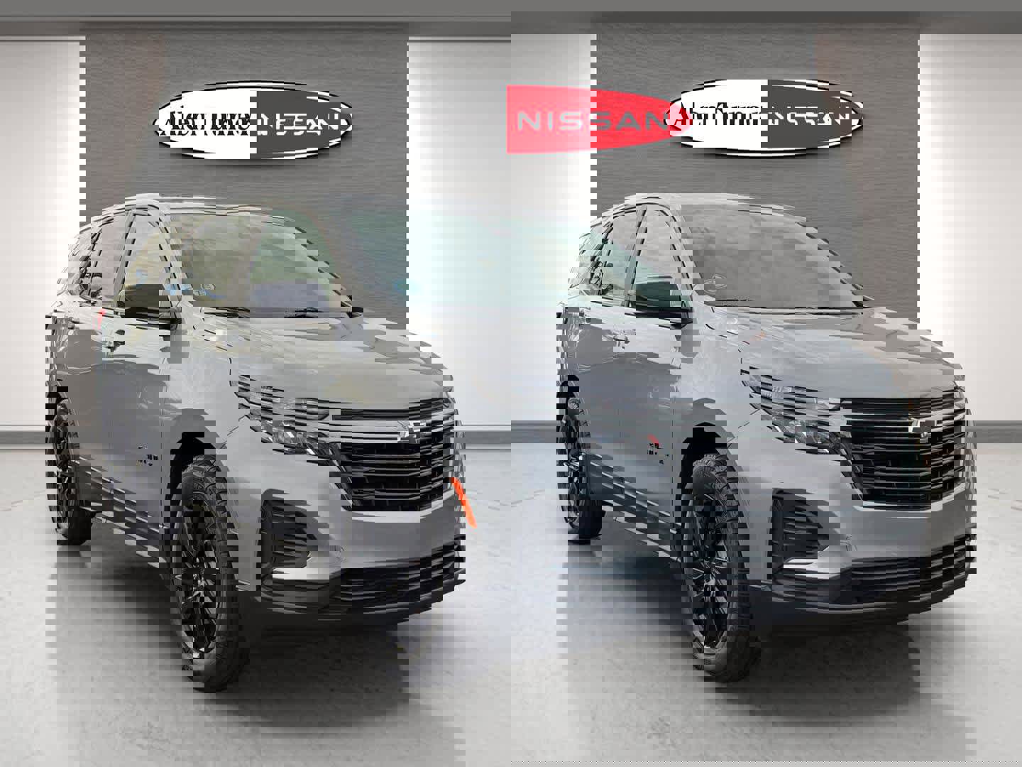 Used 2023 Chevrolet Equinox LS w/ LS Convenience Package image 1