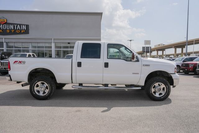 Used 2006 Ford F350 Lariat image 4