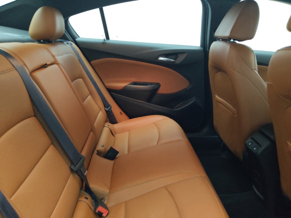 Used 2016 Chevrolet Cruze Premier FWD image 19
