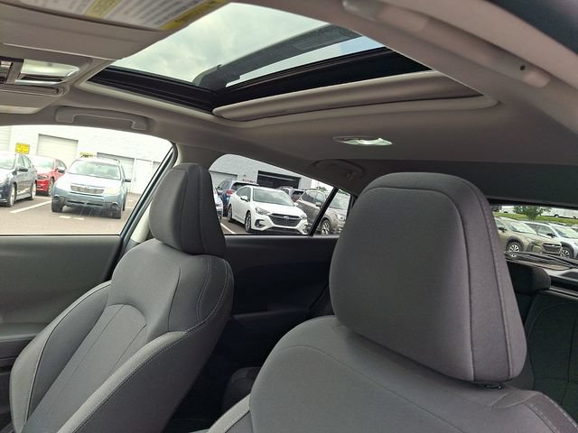 Certified 2025 Subaru Crosstrek 2.5i Premium AWD/4WD image 14