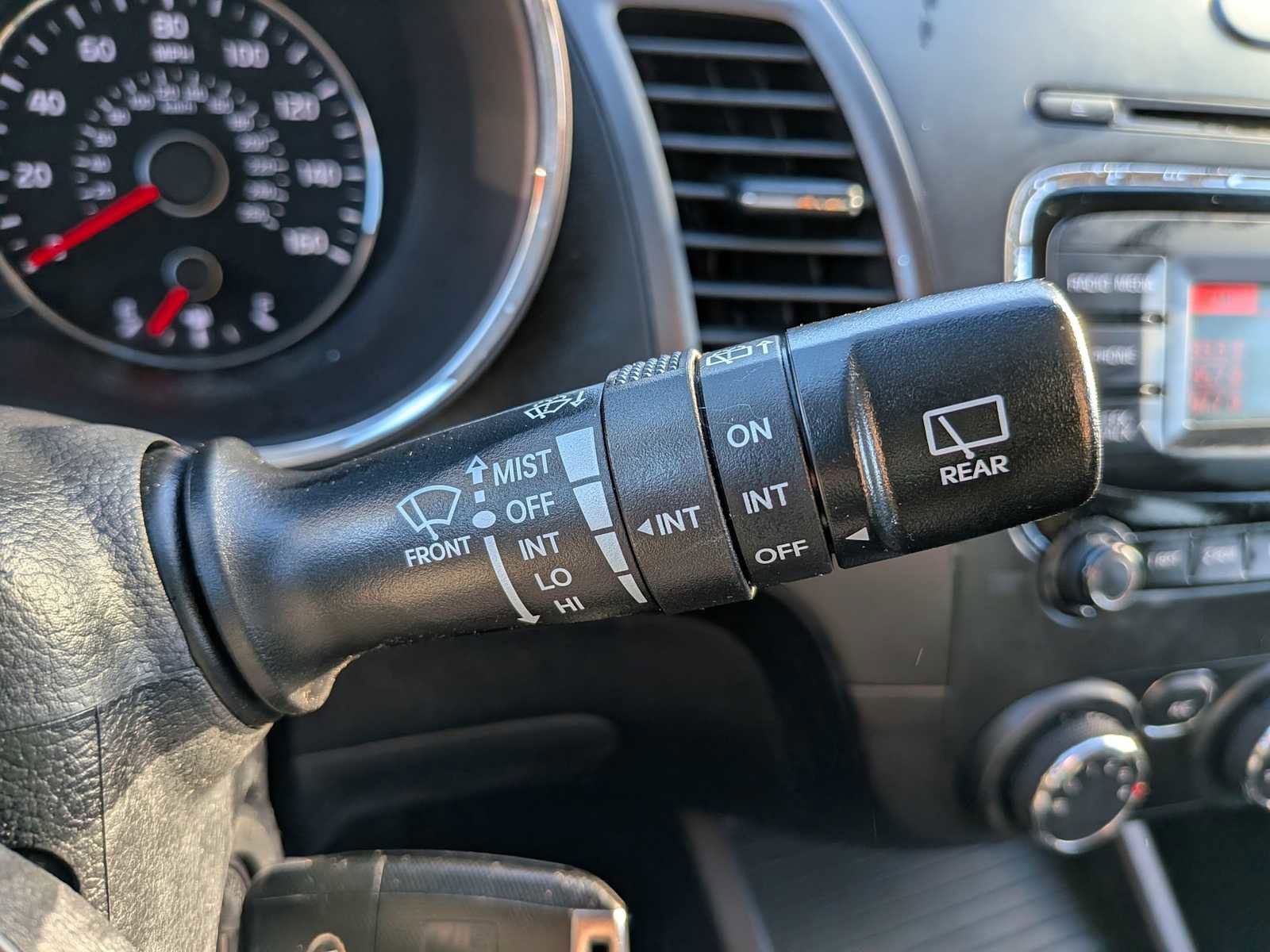 Used 2017 Kia Forte LX image 21