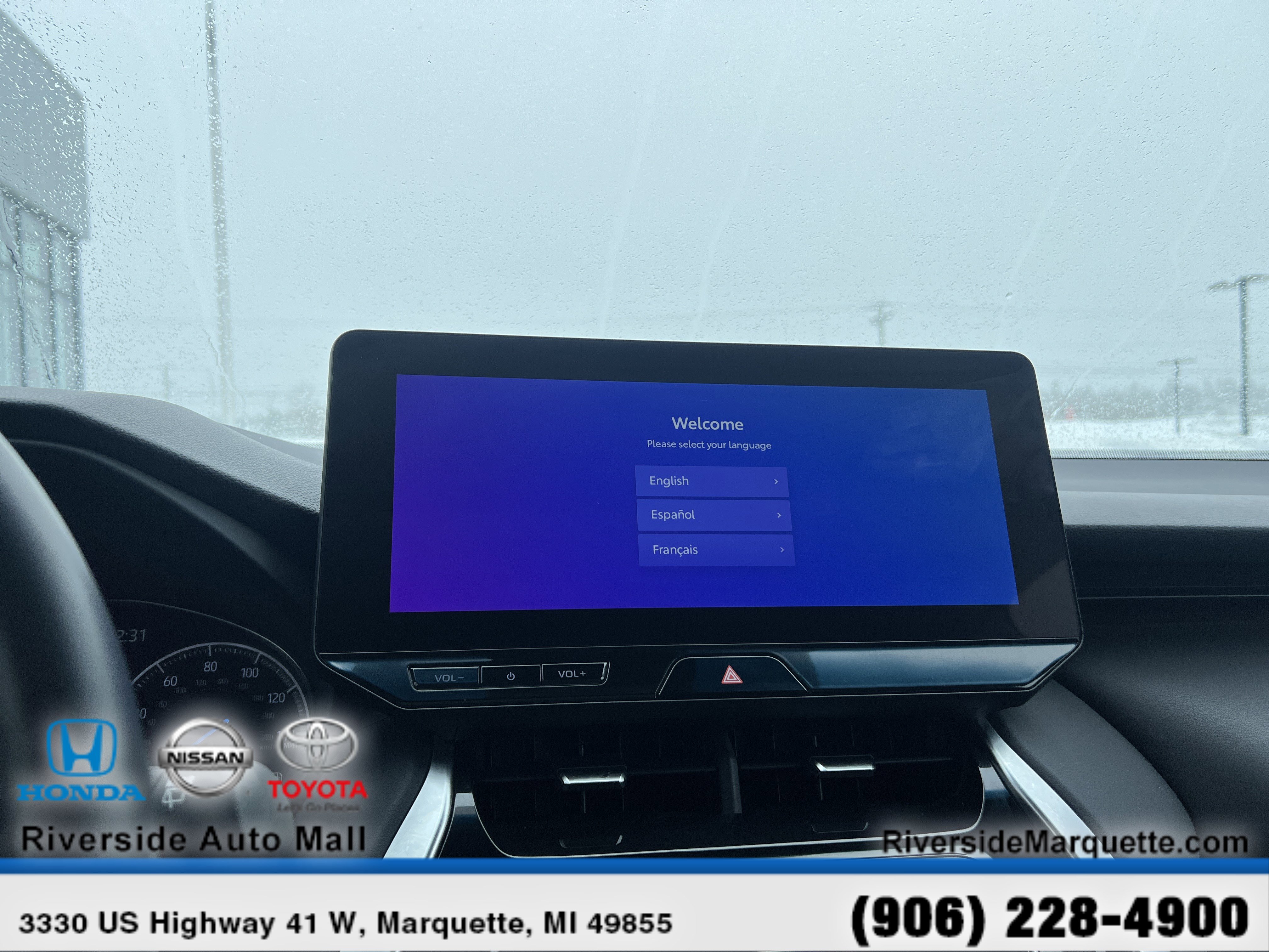 Used 2024 Toyota Venza Nightshade AWD/4WD image 17