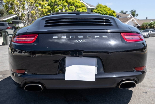 Used 2015 Porsche 911 Carrera RWD image 7