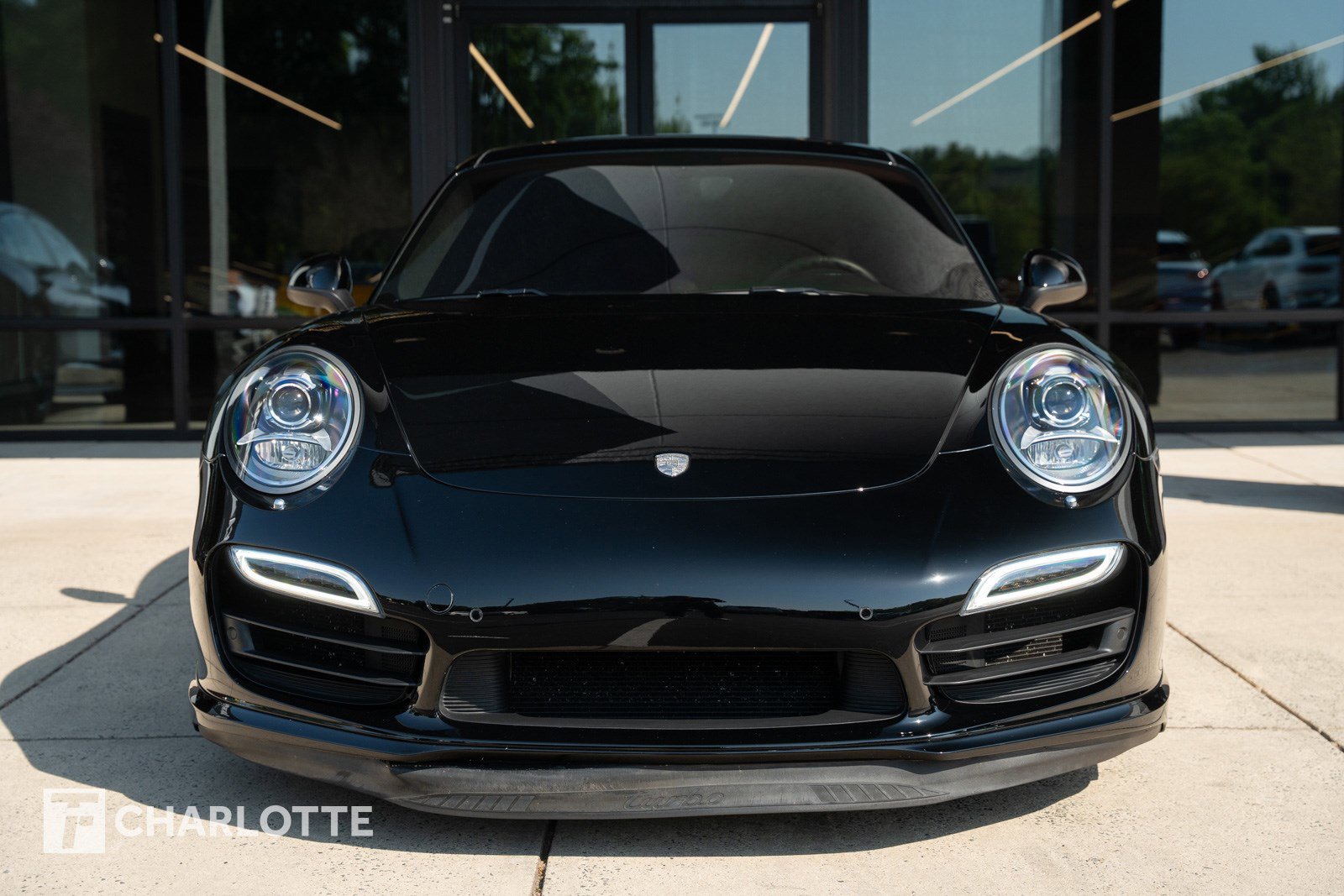 Used 2014 Porsche 911 Turbo AWD/4WD image 3