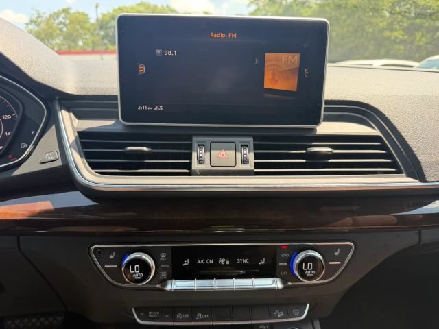 Used 2018 Audi Q5 2.0T Premium AWD/4WD image 24
