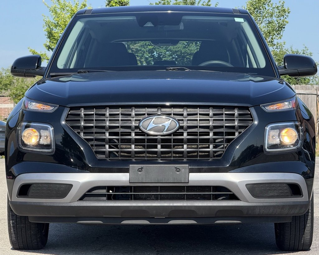 Used 2022 Hyundai Venue SE image 9