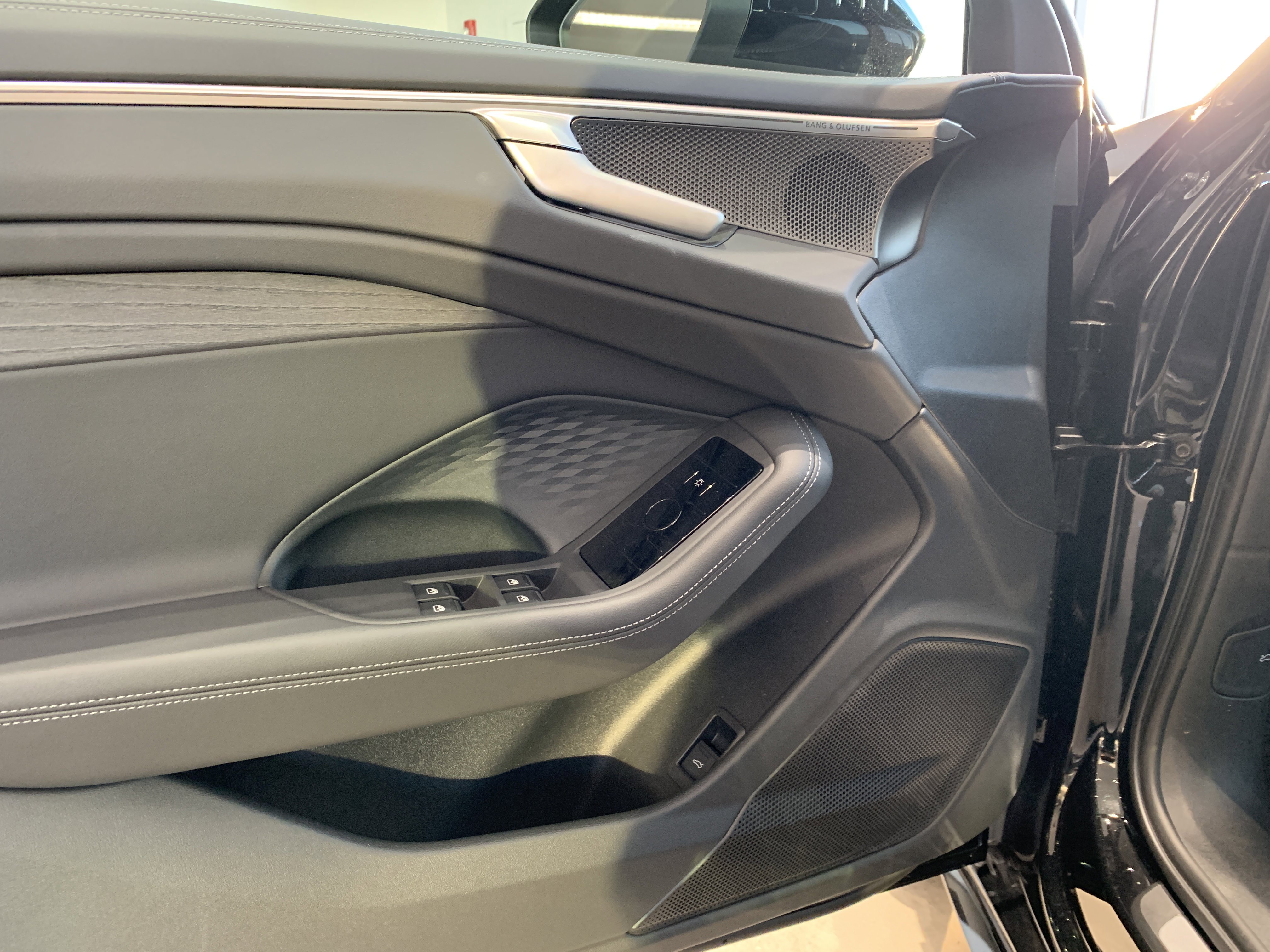 New 2026 Audi A6 Premium Plus AWD/4WD image 4