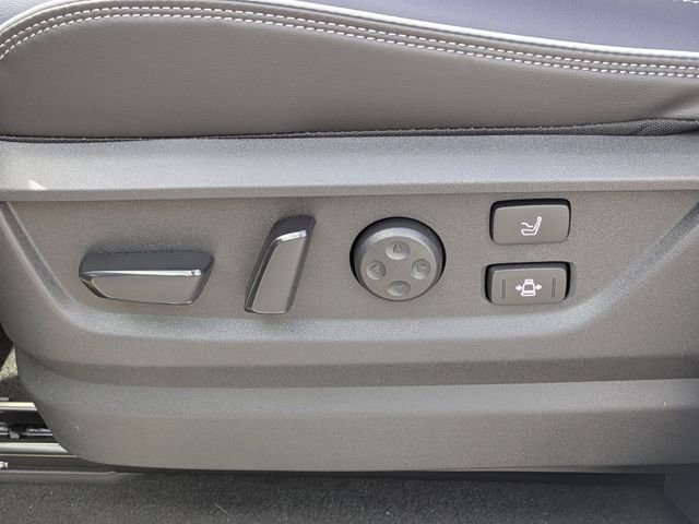 New 2026 INFINITI QX80 4WD w/ Sport Exterior Package image 21