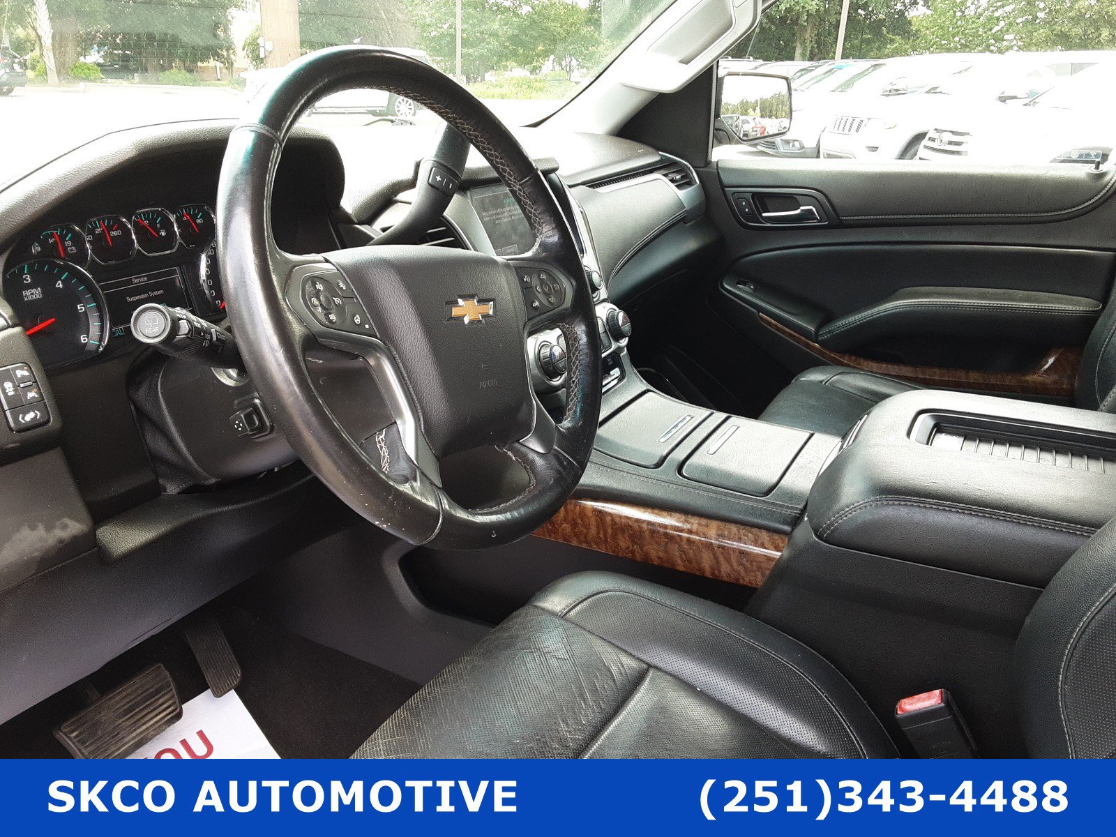 Used 2018 Chevrolet Suburban Premier RWD image 20