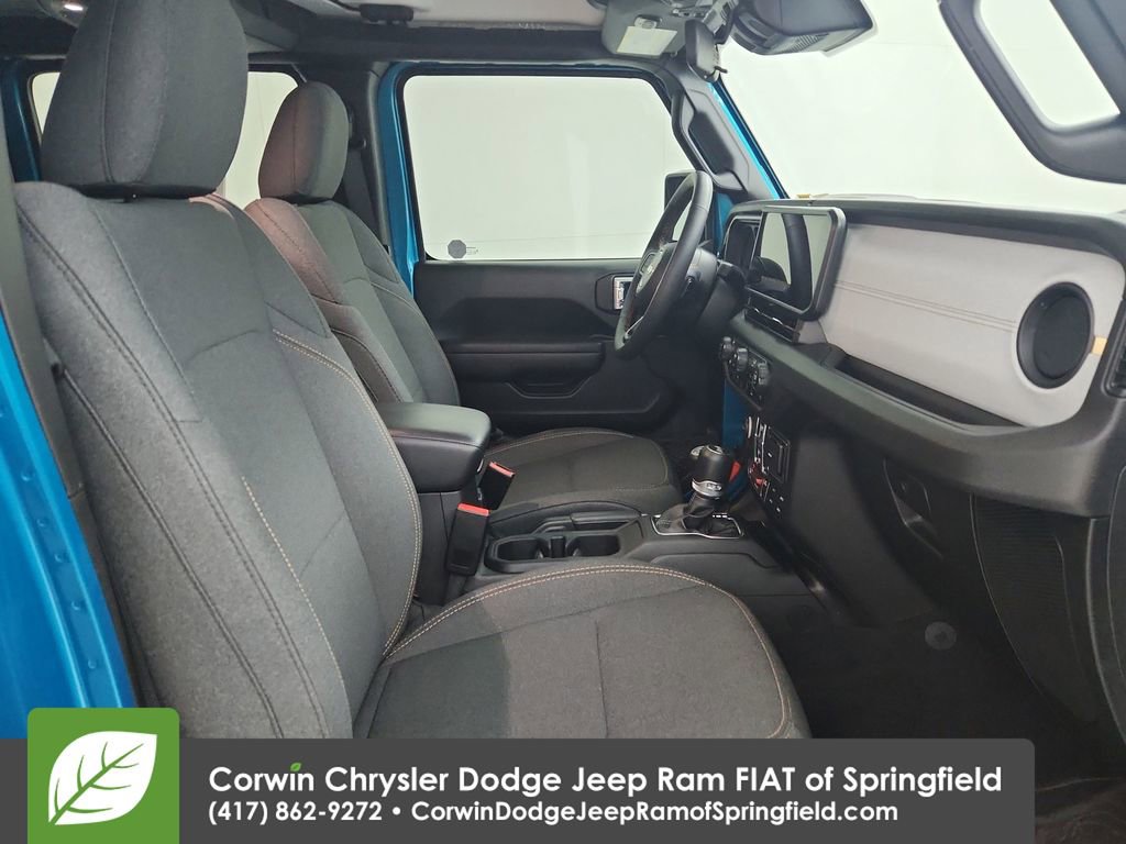 Used 2024 Jeep Wrangler Unlimited Sport AWD/4WD image 22