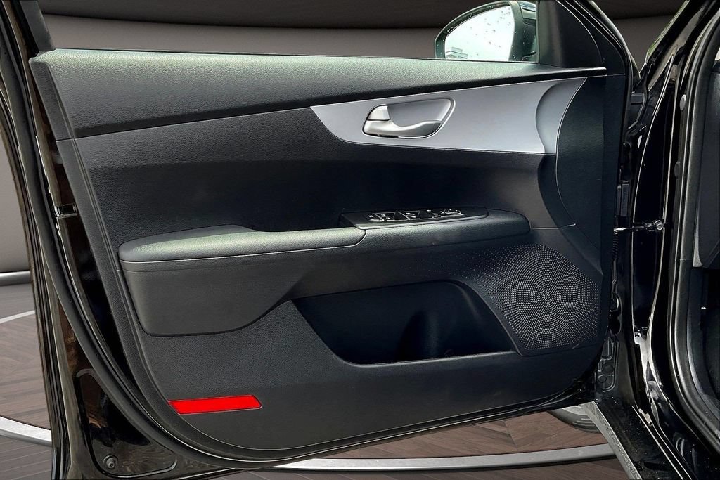 Used 2024 Kia Forte LXS FWD image 24