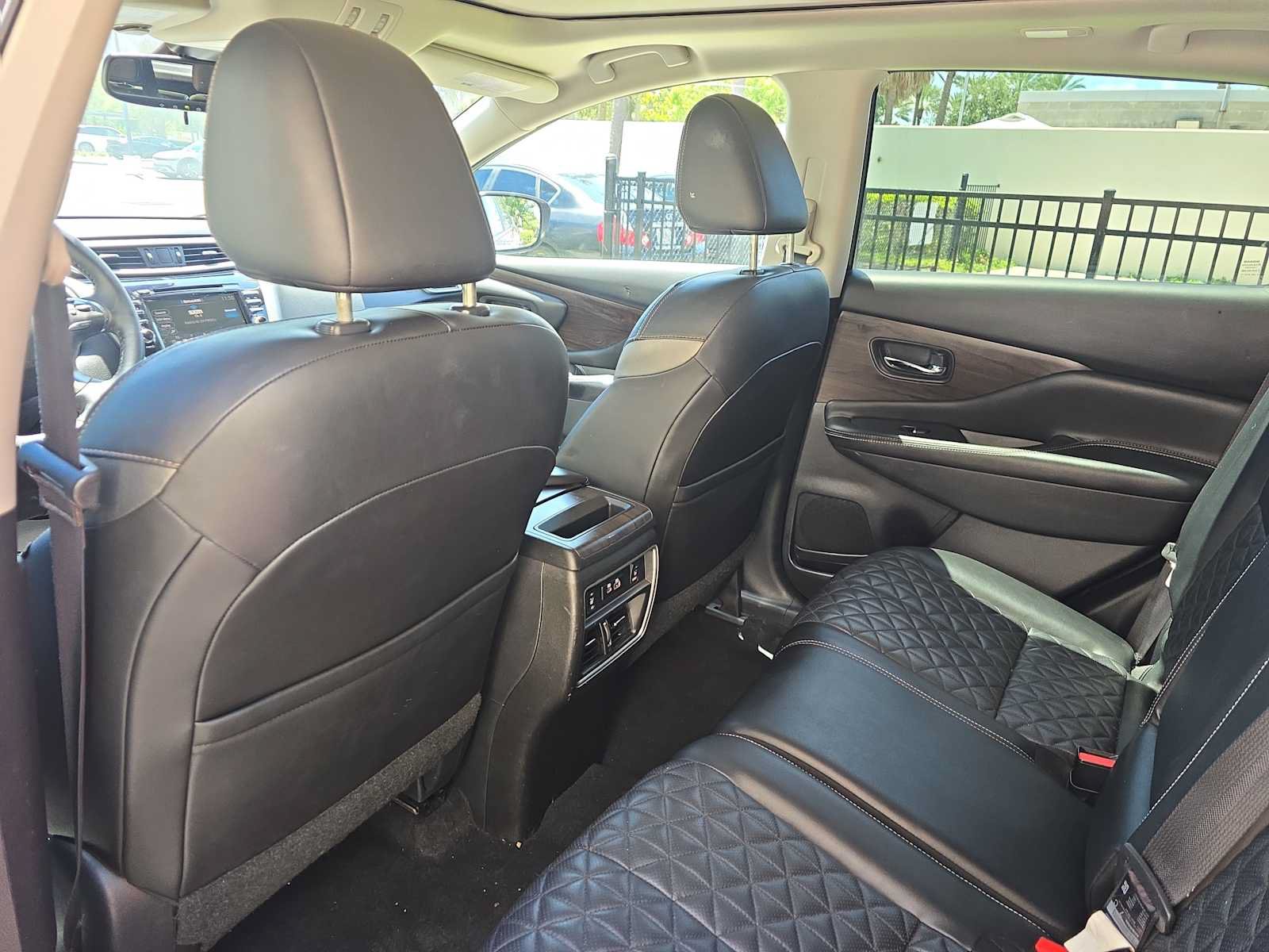 Used 2021 Nissan Murano Platinum w/ Cargo Package FWD image 10