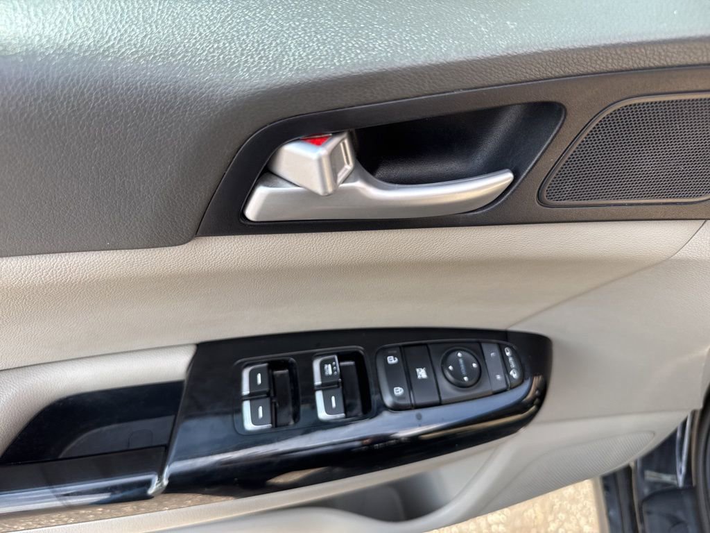 Used 2019 Kia Sportage EX w/ EX Premium Package image 25