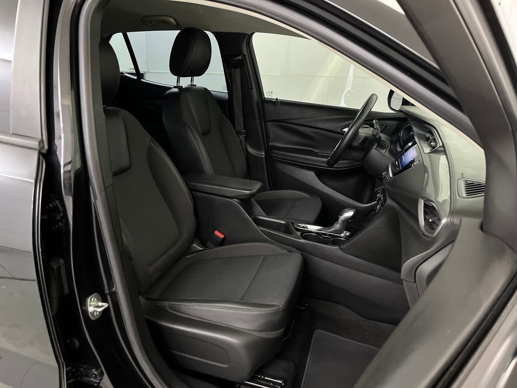 Used 2020 Buick Encore GX Select image 22