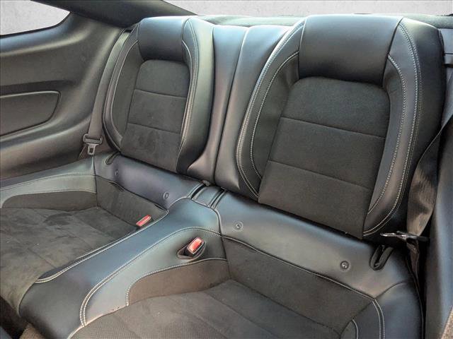 Used 2016 Ford Mustang Shelby GT350 w/ Technology Package image 18