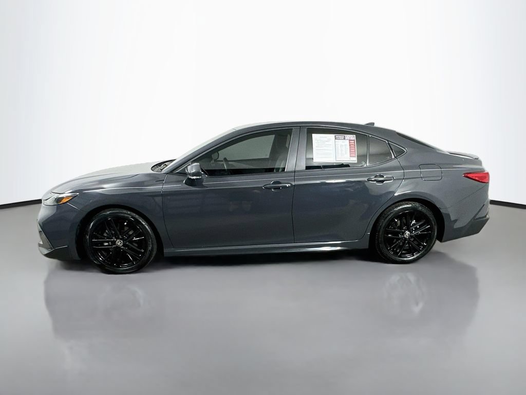 Used 2025 Toyota Camry SE w/ Multimedia Upgrade Package FWD image 5